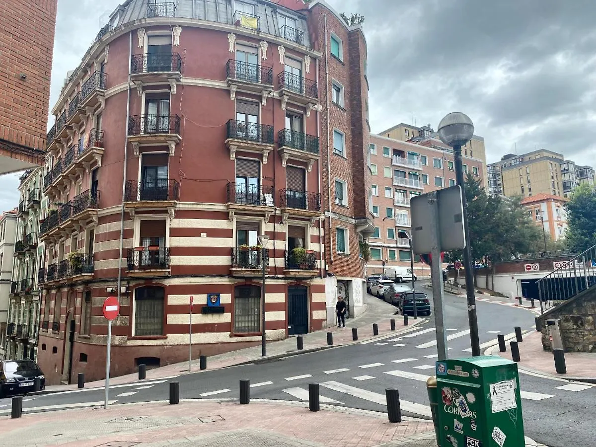 Precioso Apartamento Junto A Casco Viejo Bilbao 0*,